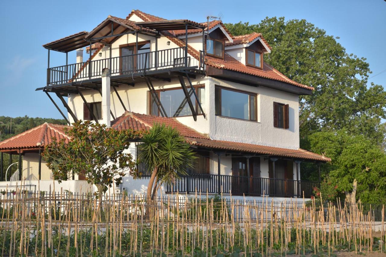 Alexandre Maison Beachfront Gialova Vacation Home Εξωτερικό φωτογραφία
