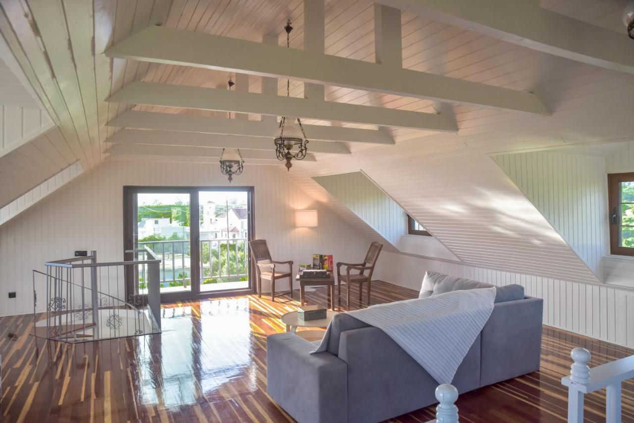 Alexandre Maison Beachfront Gialova Vacation Home Εξωτερικό φωτογραφία