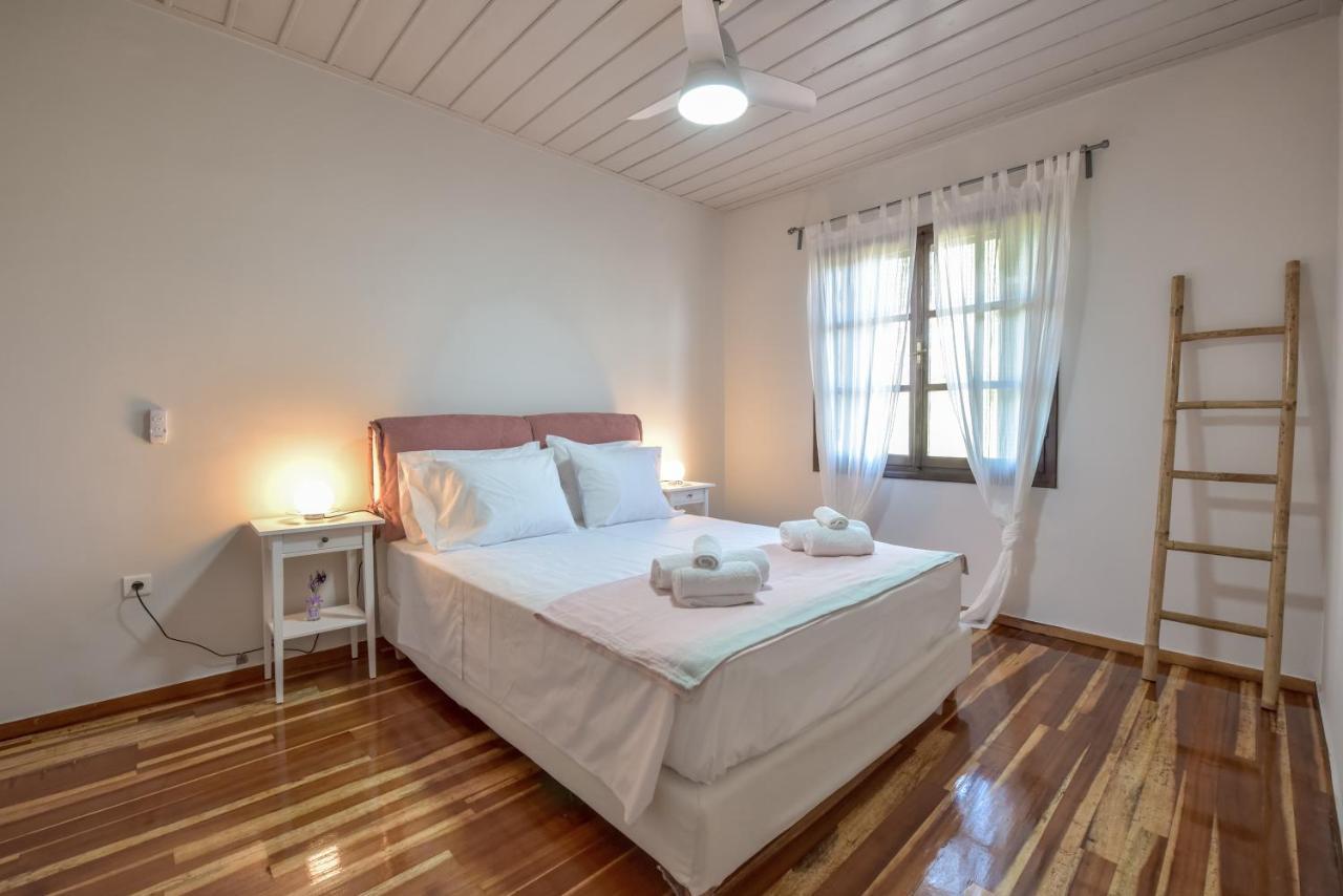 Alexandre Maison Beachfront Gialova Vacation Home Εξωτερικό φωτογραφία